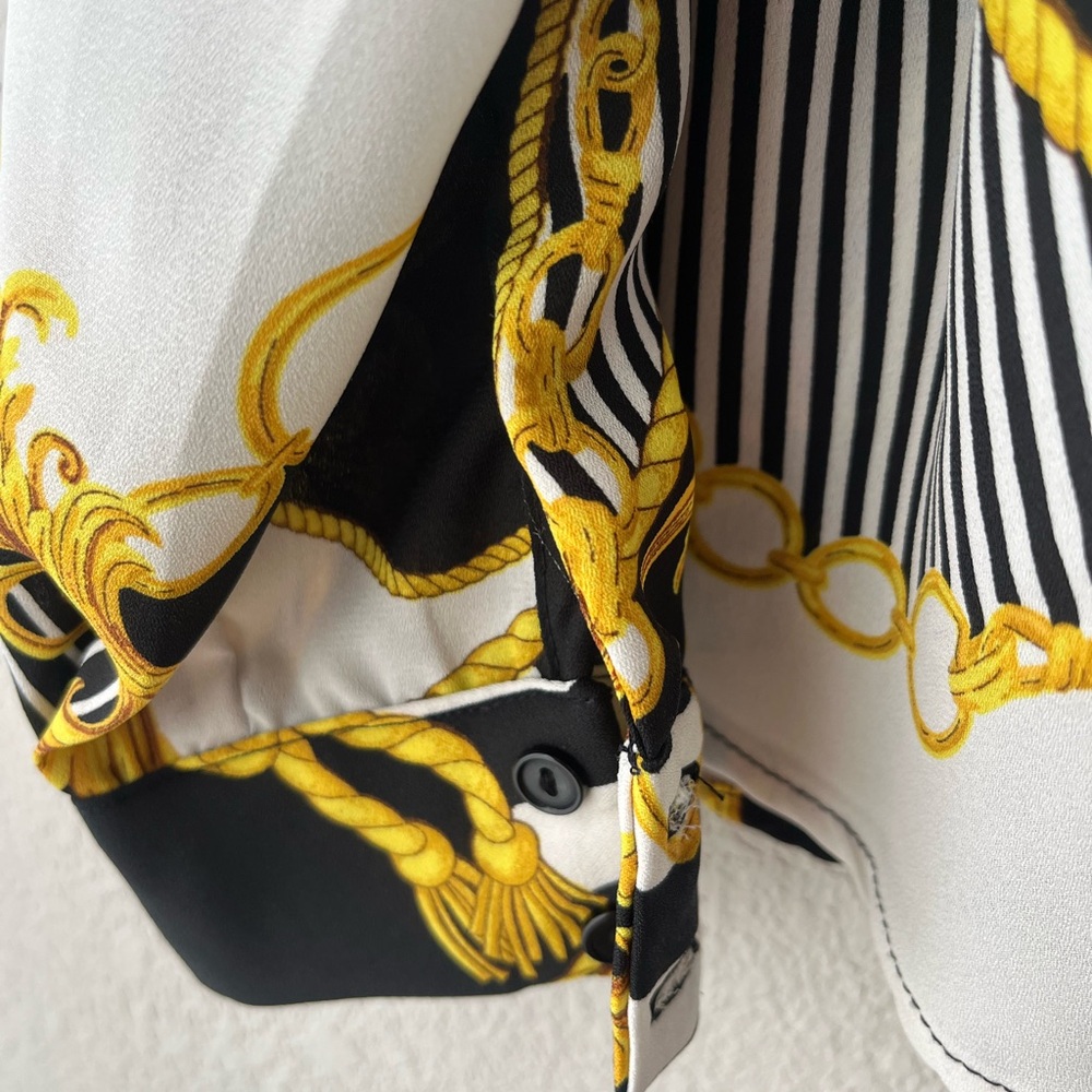 Black and gold chain Print Silk Blouse with tie front detail Size M - Picture 4 of 8